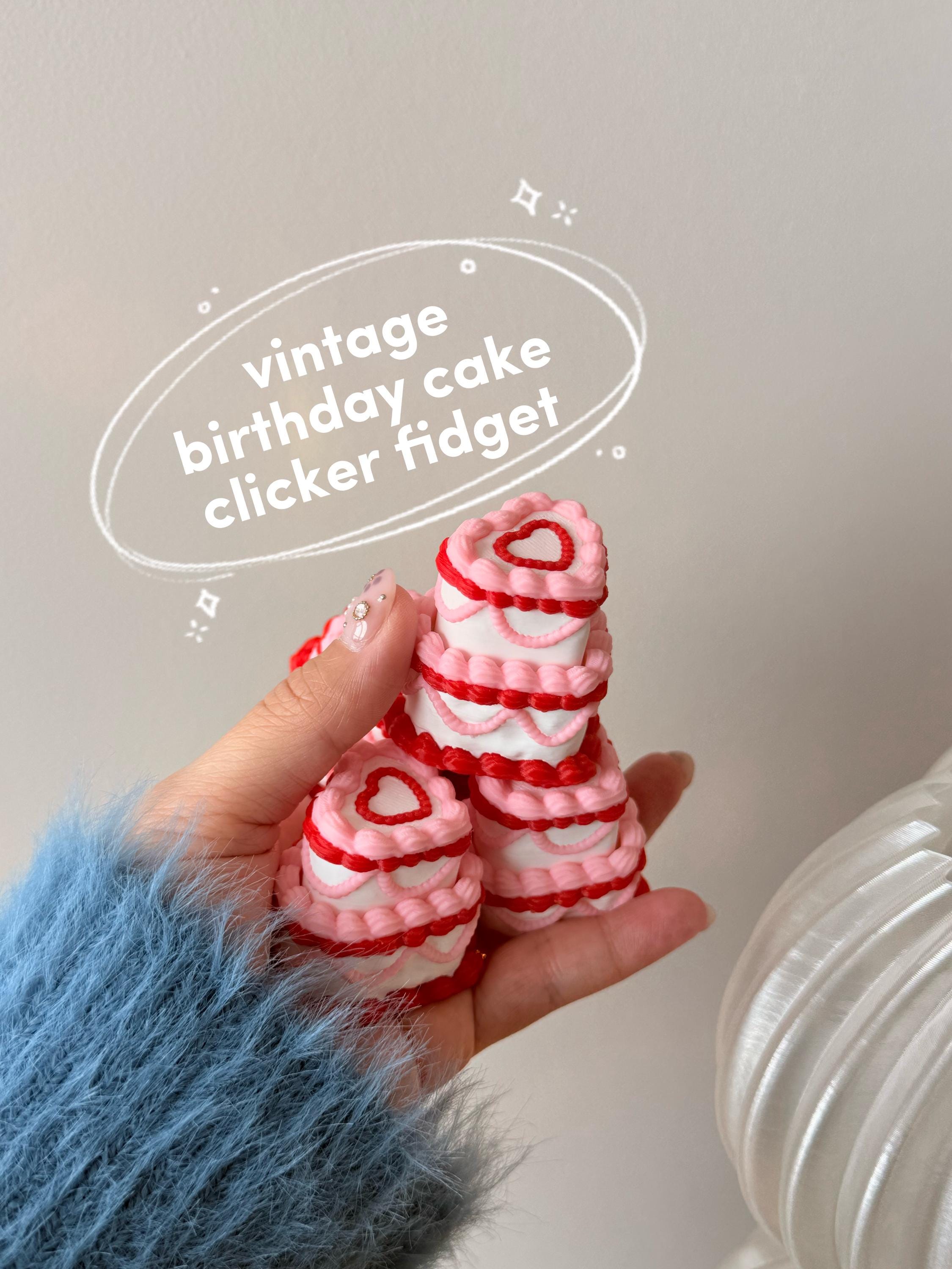 Coquette Vintage Birthday Cake Clicker Fidget | Lambeth Style Cake Desk Toy | Cute 3D Printed Clicker