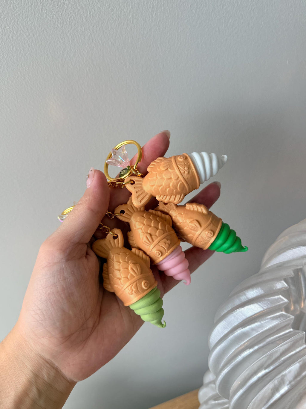 Taiyaki Ice Cream Fidget Clicker Keychain | 3D Printed Japanese Dessert Toy (Silent or Clicky)