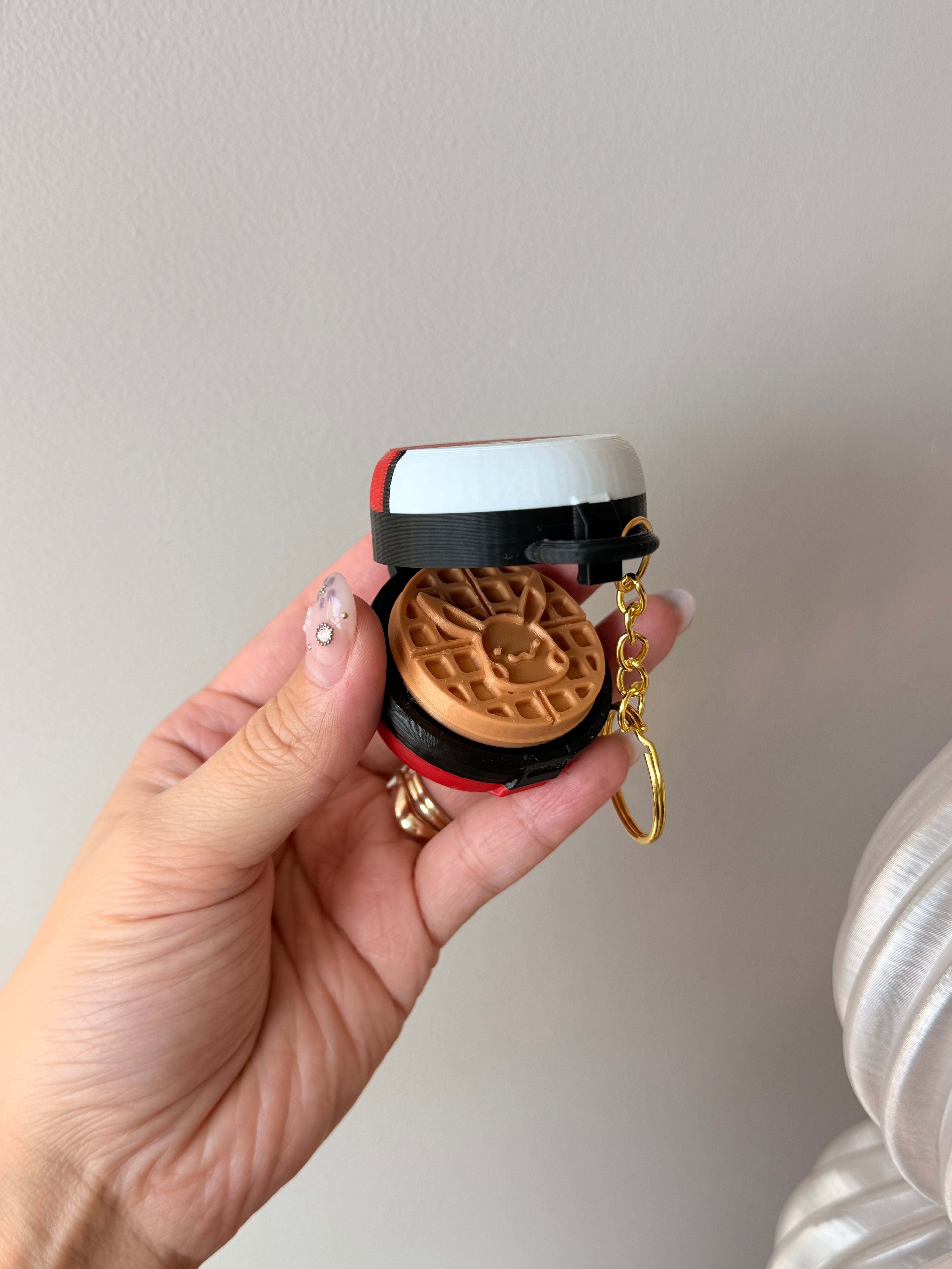 Pokémon Clicker Fidget – Now Available in Blue Great Ball!