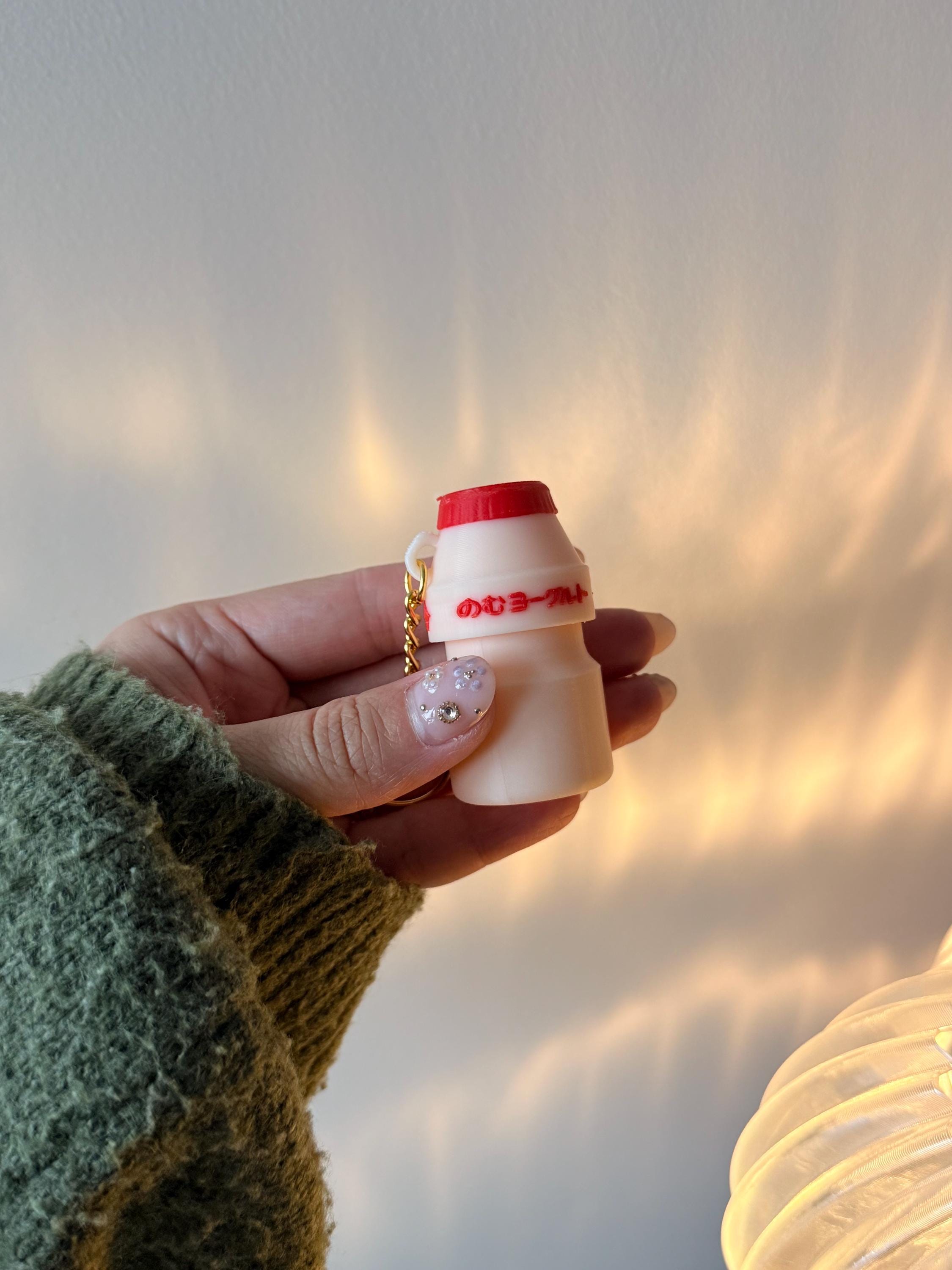 Yakult-Inspired Fidget Clicker Keychain | 3D Printed Kawaii Yogurt Drink Toy (Silent or Clicky)